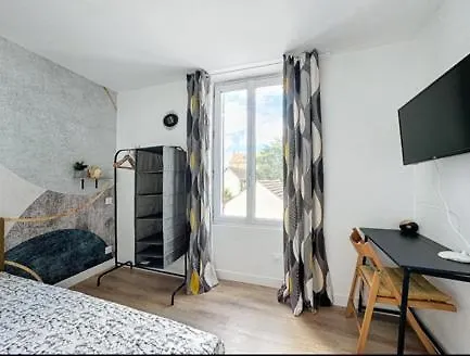 Maison 14 Pers 8 40min Paris, Orly 20min, Disneyland 40min Ferienhaus